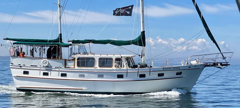 Whiskey River Yacht Photos Pics 