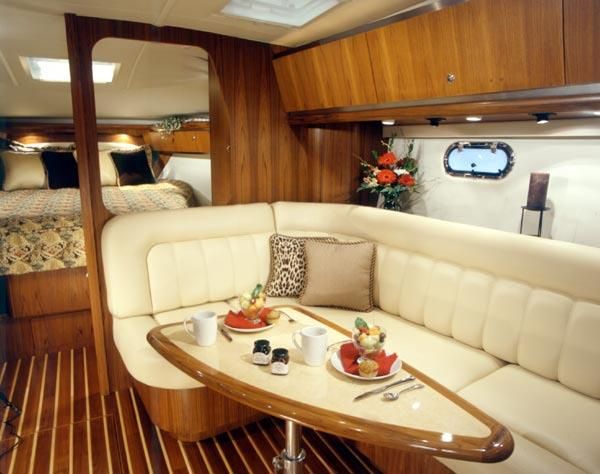 2005 Tiara Yachts 3600 Sovran