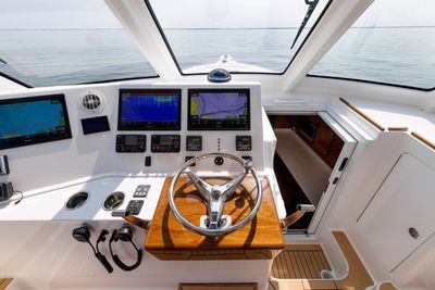 Yacht