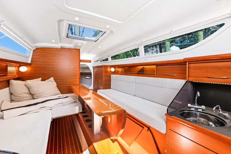 Wingman Yacht Photos Pics 