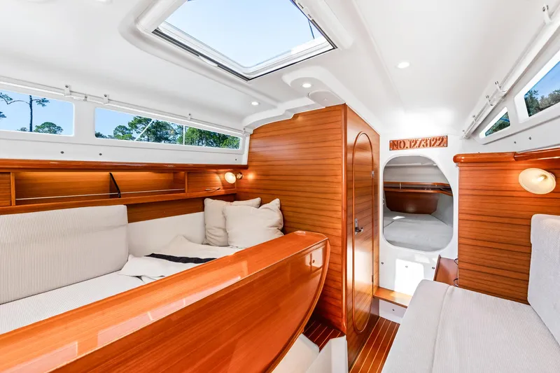 Wingman Yacht Photos Pics 