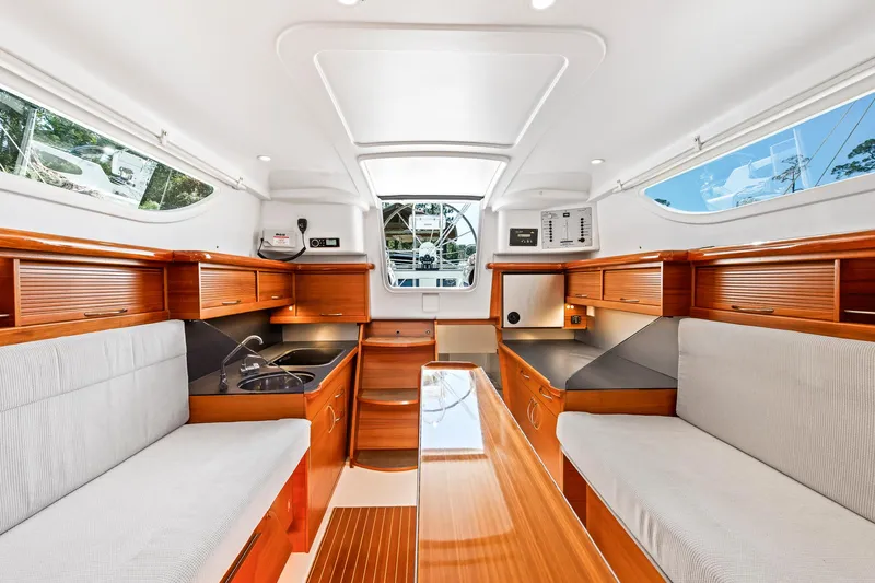 Wingman Yacht Photos Pics 