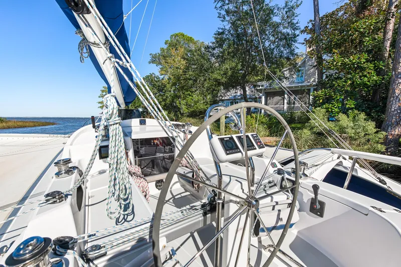 Wingman Yacht Photos Pics 