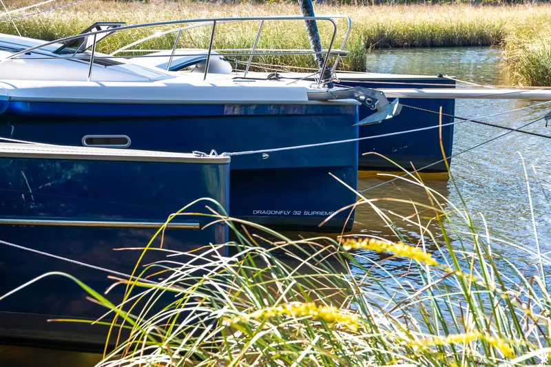 Wingman Yacht Photos Pics 