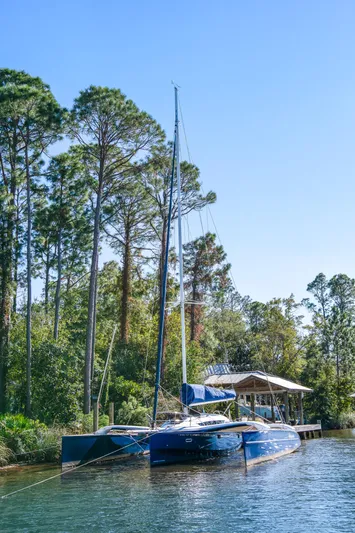 Wingman Yacht Photos Pics 