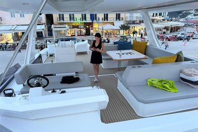 Yacht