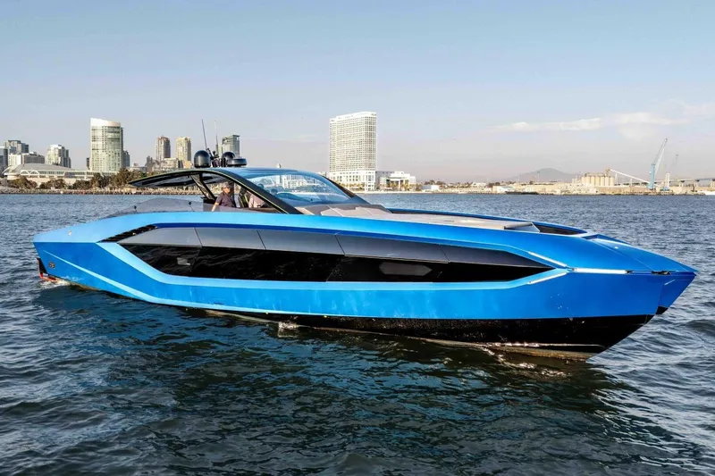 Aspen And Delilah Yacht Photos Pics 2023 Tecnomar 63 Lamborghini - Profile