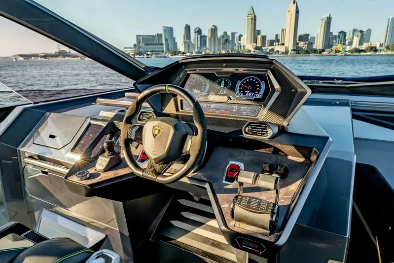 Aspen And Delilah Yacht Photos Pics 2023 Tecnomar 63 Lamborghini - Helm