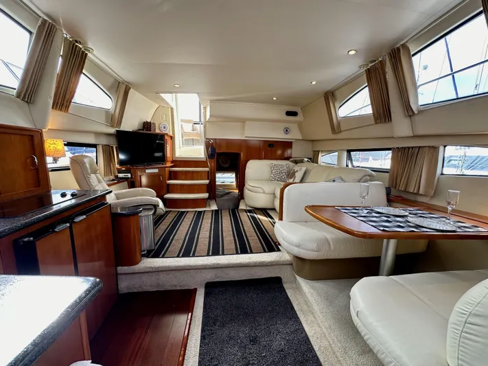 Paradigm Yacht Photos Pics 