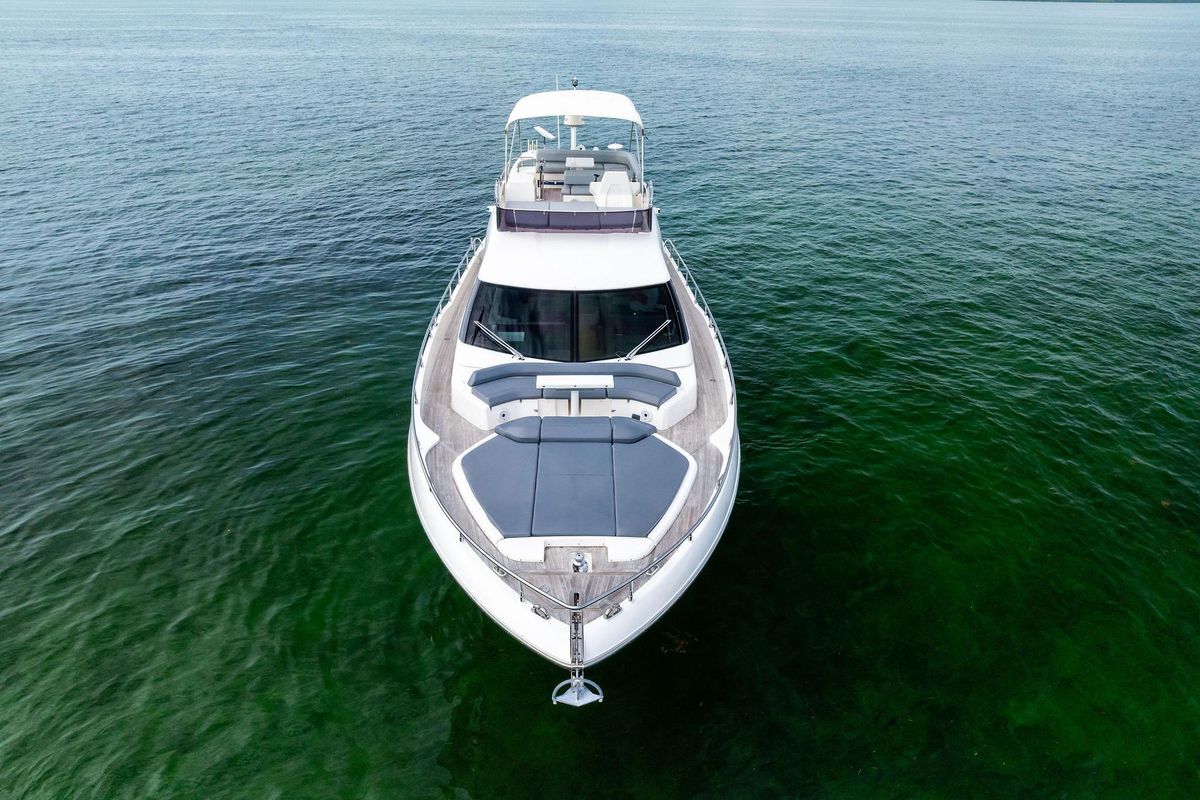 2018 Ferretti Yachts 55 