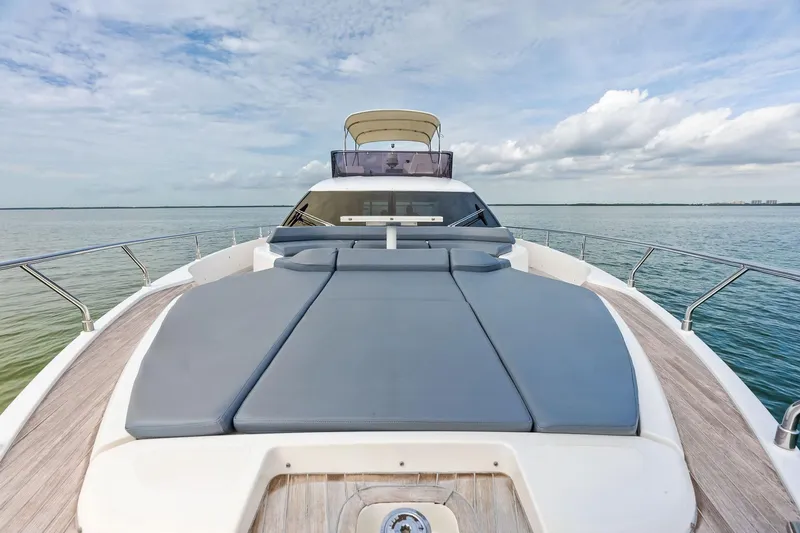 Acqua Yacht Photos Pics Luxurious 2018 Ferretti Yachts 550 with spacious sun deck on open water.