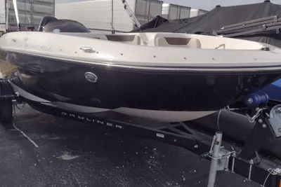 Bayliner 180 Element