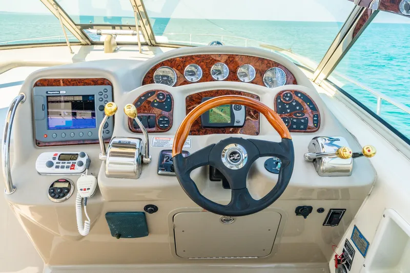 Well Hung Jury Yacht Photos Pics 