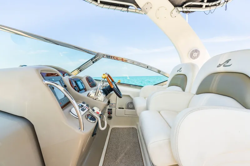 Well Hung Jury Yacht Photos Pics 