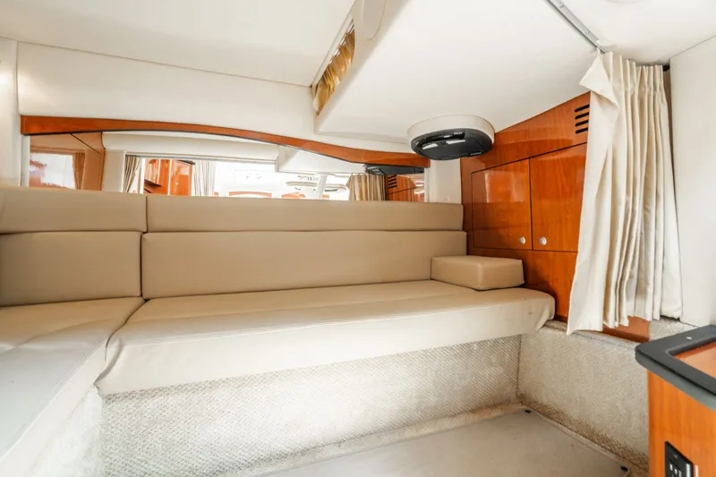 Well Hung Jury Yacht Photos Pics 