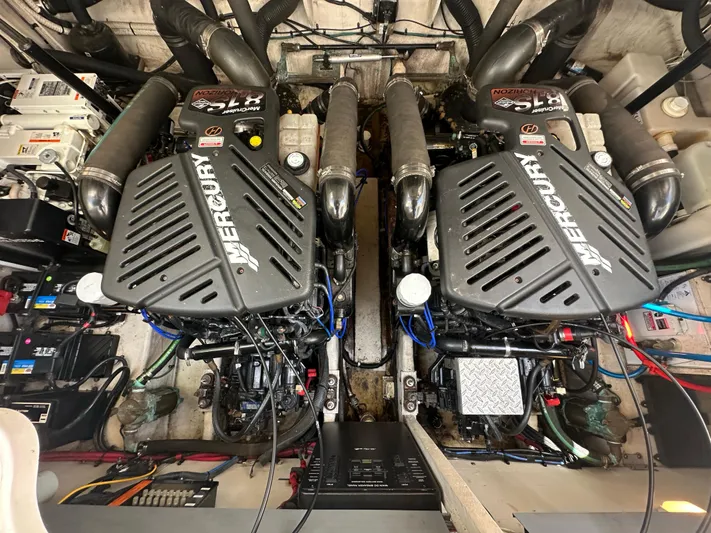 Don't Blink Yacht Photos Pics 