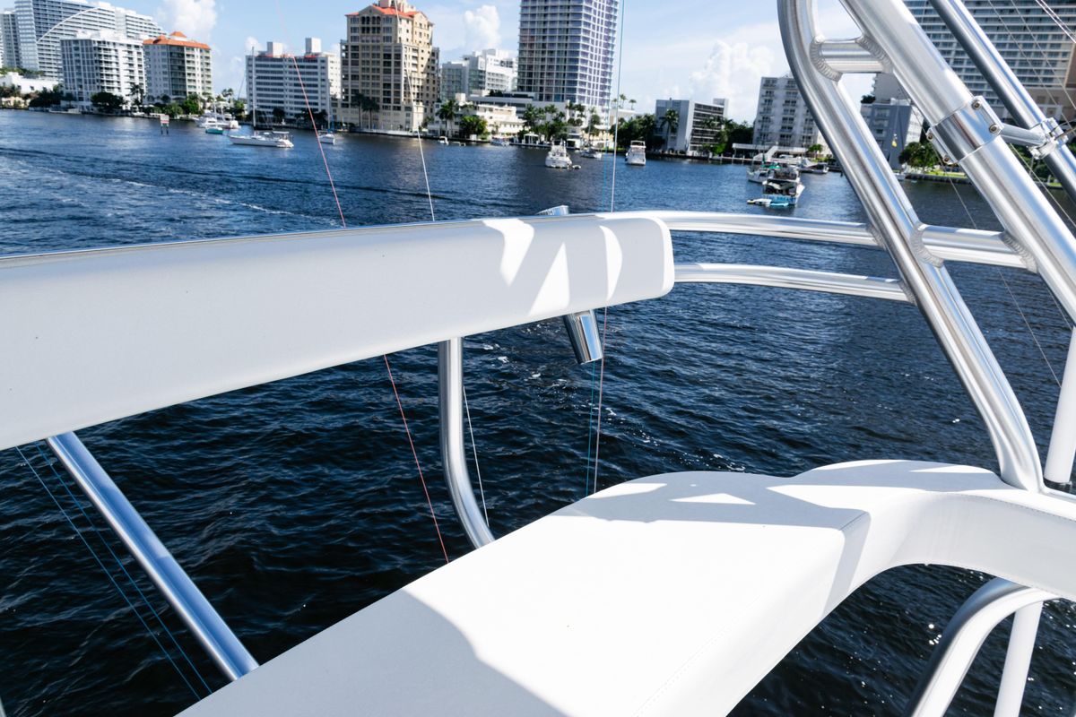 2019 Viking 44 