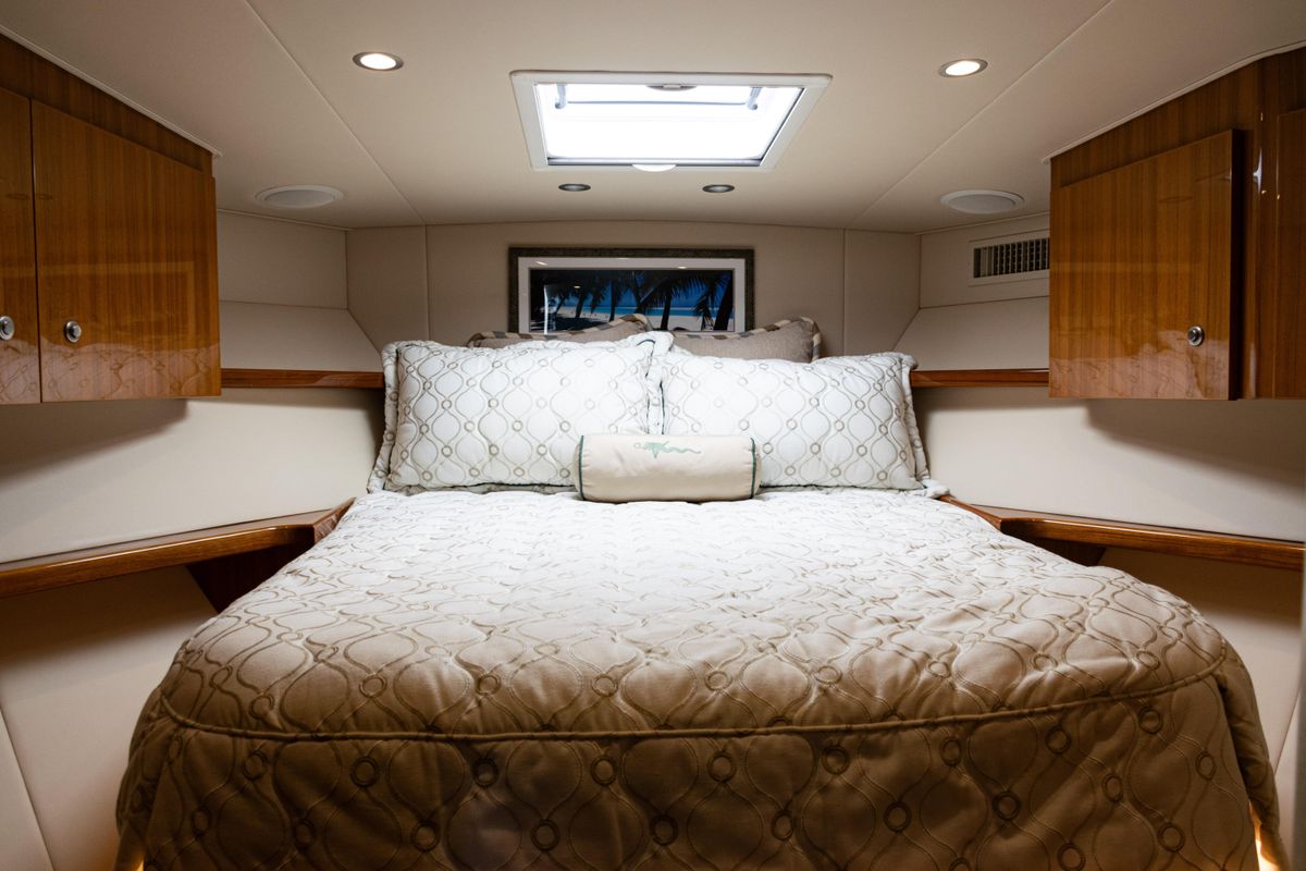 2019 Viking 44 