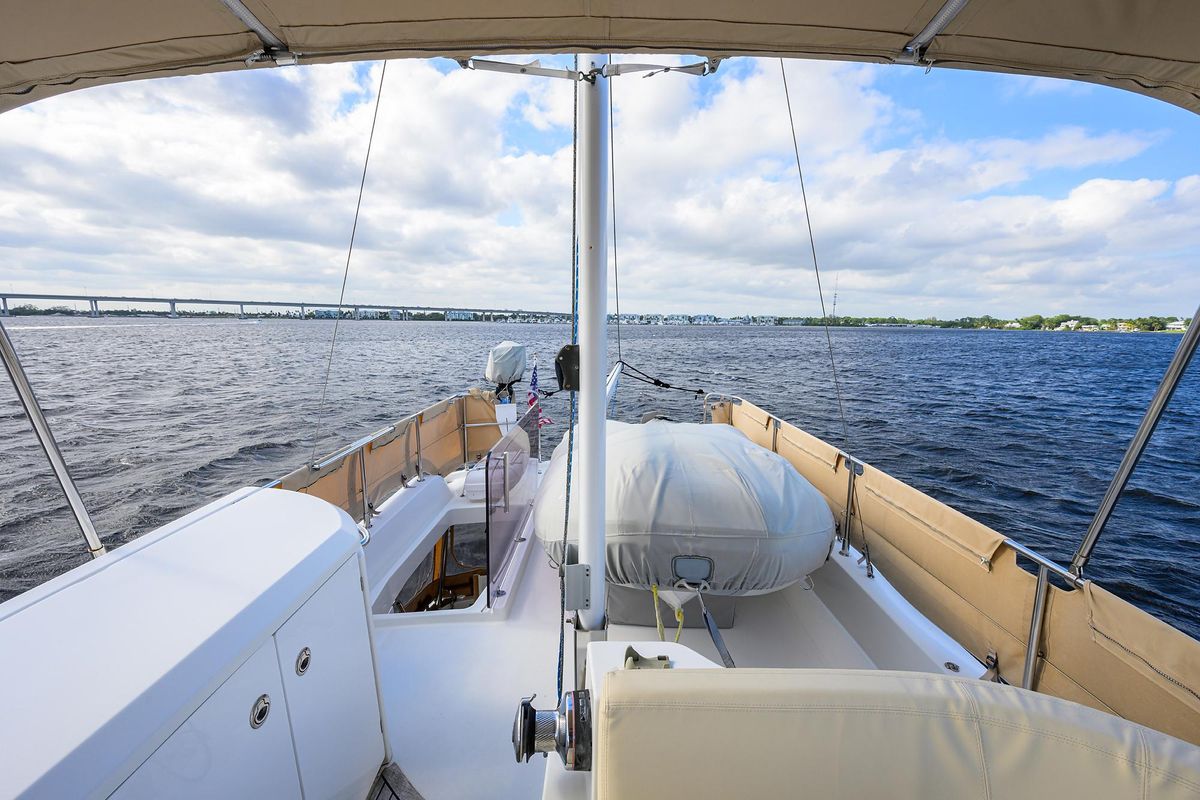 2014 Beneteau 44 