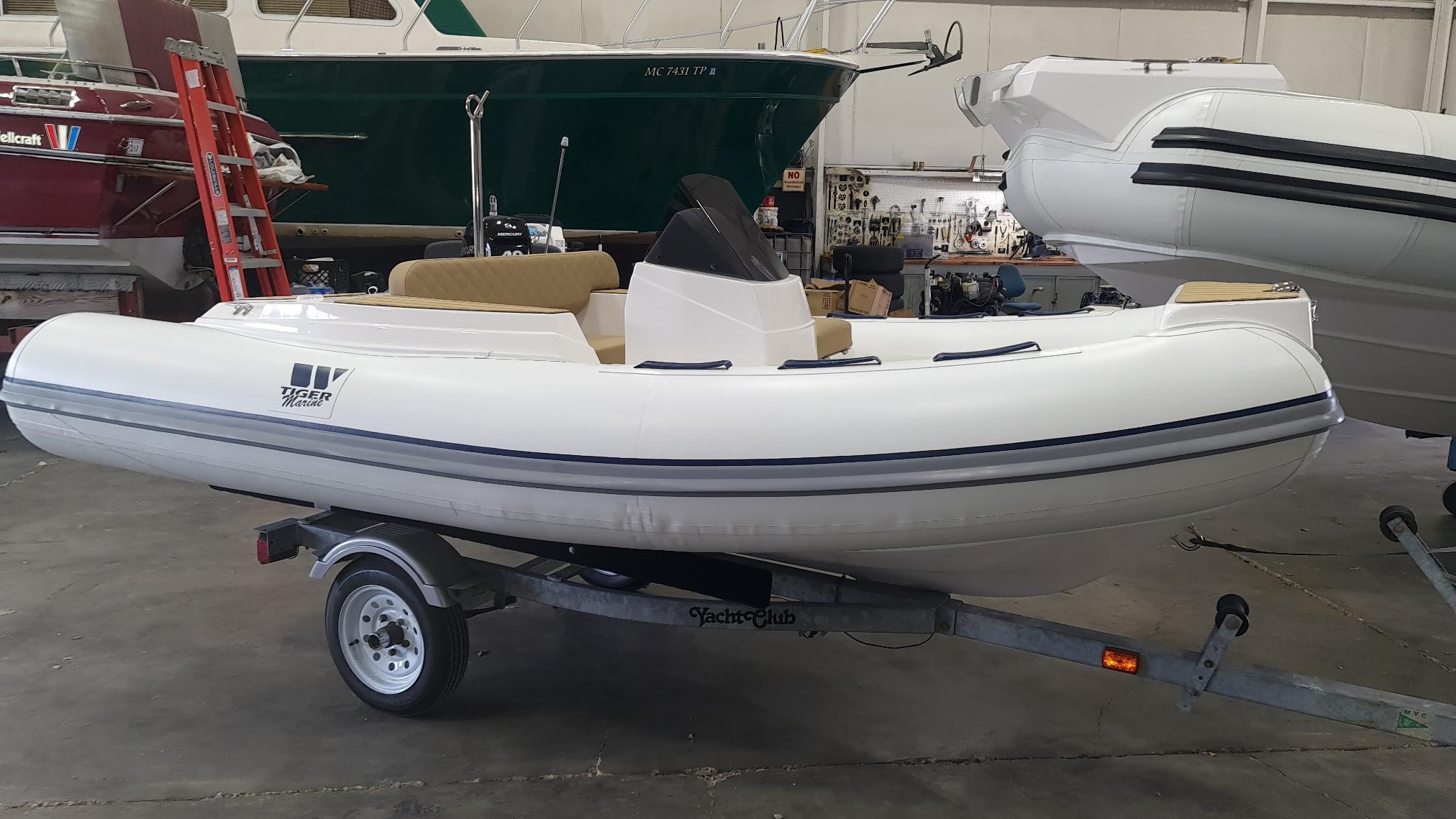 Tiger Marine 370 PROTENDER