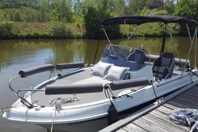 2022 Trident Sapphire 530 Sundeck