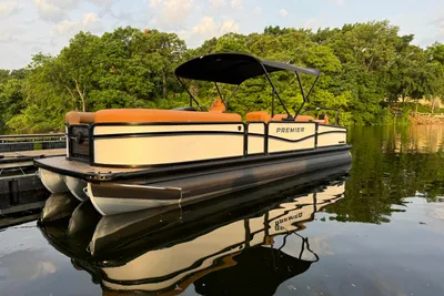 Premier 250 Sunsation Rear Social