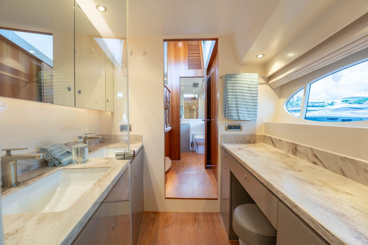 2016 Horizon 60 