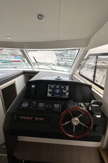 Bapur Yacht Photos Pics 