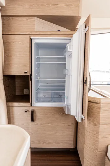 Bapur Yacht Photos Pics 