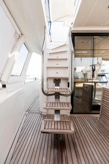 Bapur Yacht Photos Pics 