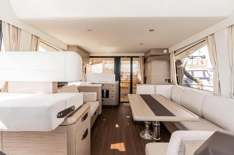 Bapur Yacht Photos Pics 