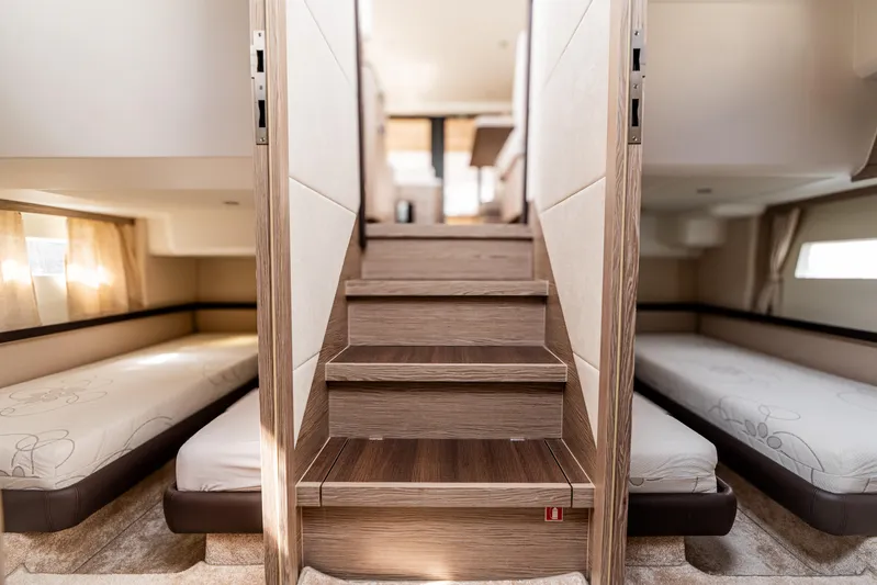 Bapur Yacht Photos Pics 