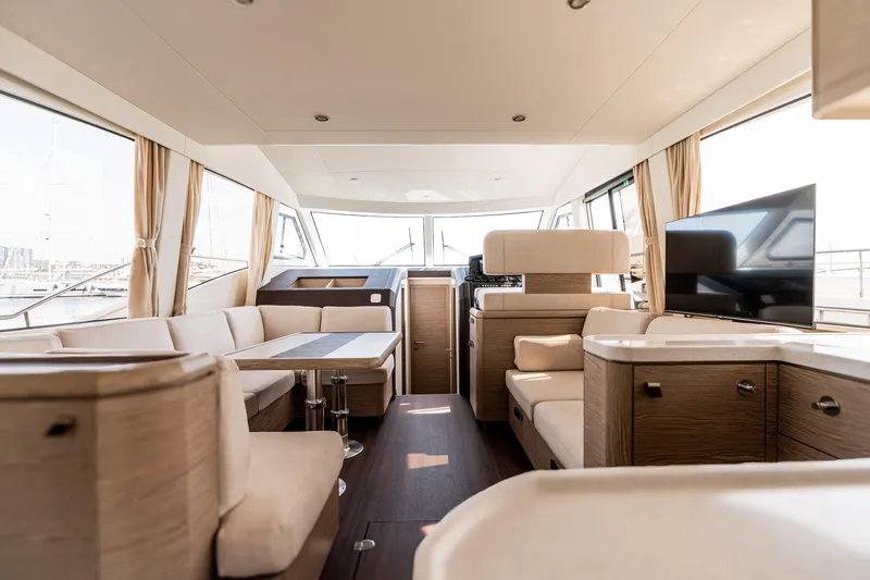 Bapur Yacht Photos Pics 