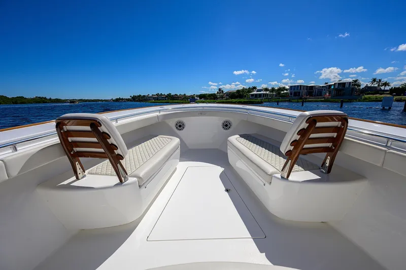 Miss Allied Yacht Photos Pics Valhalla V41 2022 boat interior with seating, on a sunny day by the water.