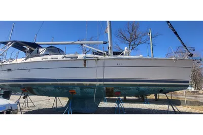 Hunter 44