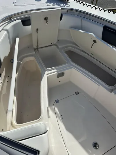 Full Circle Yacht Photos Pics 