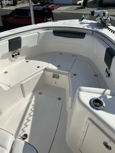 Full Circle Yacht Photos Pics 