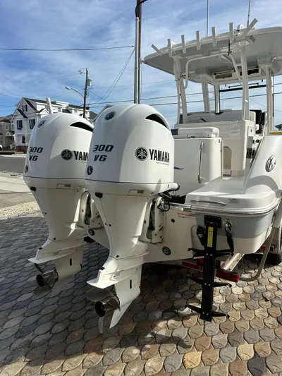 Full Circle Yacht Photos Pics 