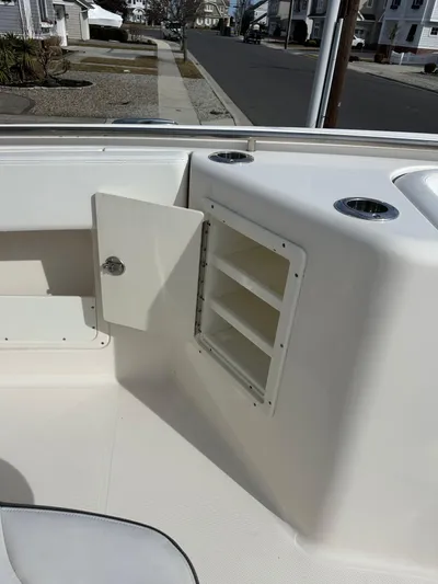 Full Circle Yacht Photos Pics 