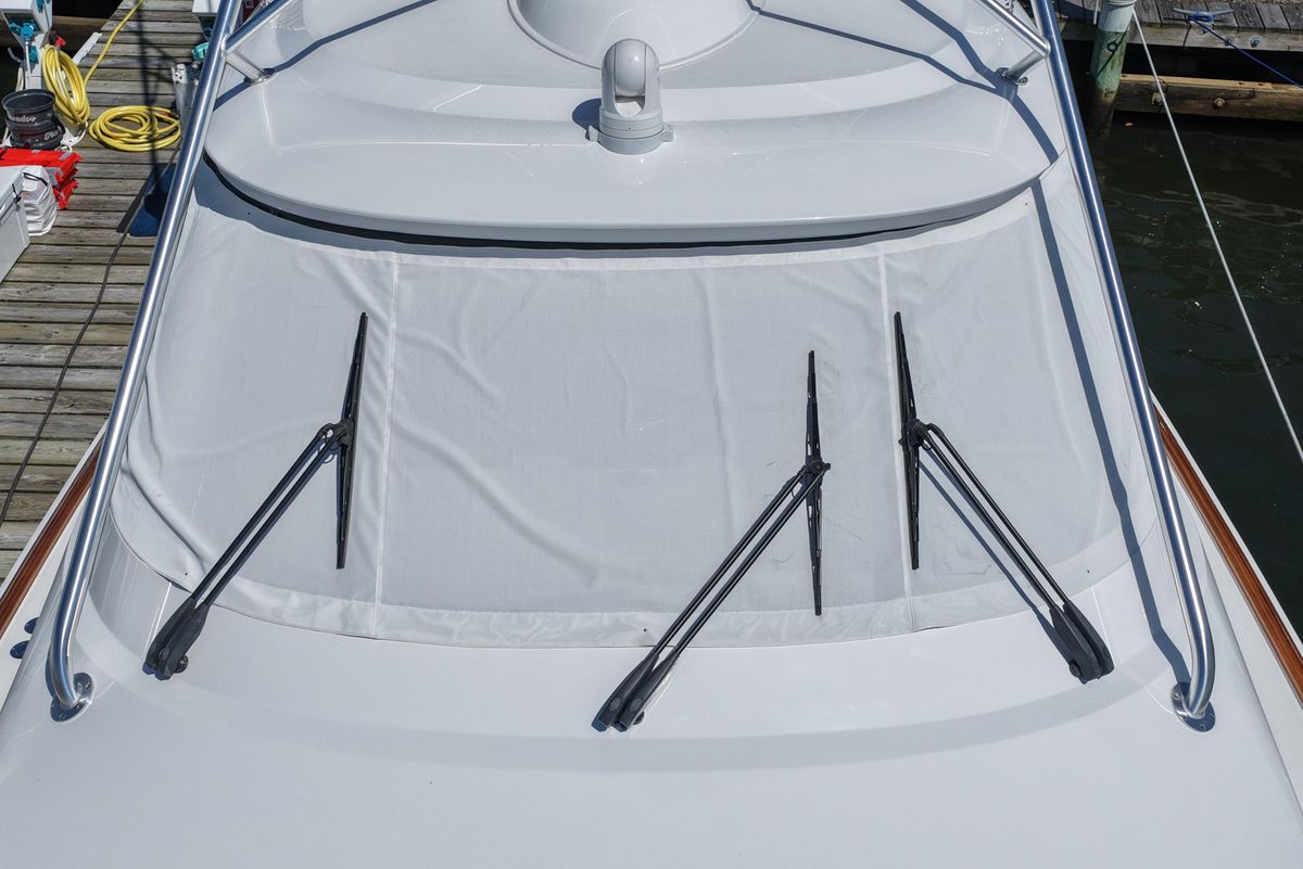 2024 Viking 48 