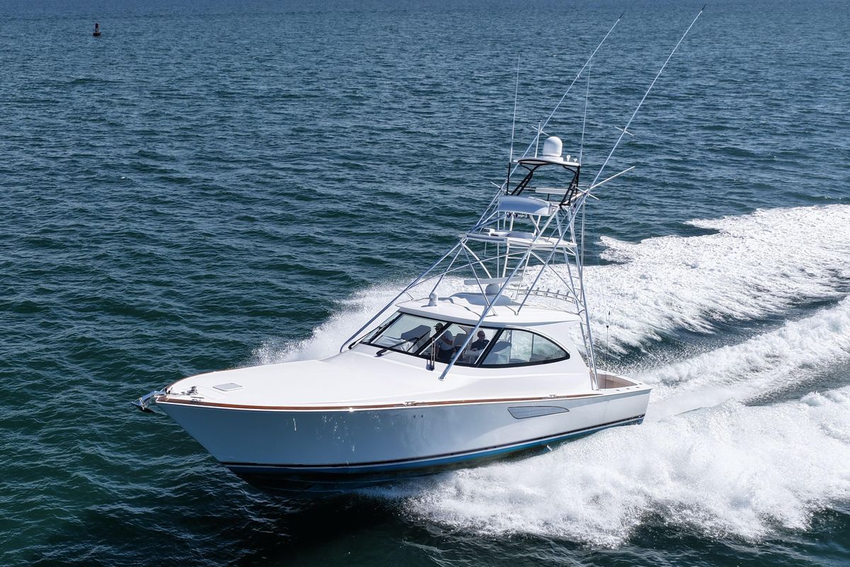 2024 Viking 48 