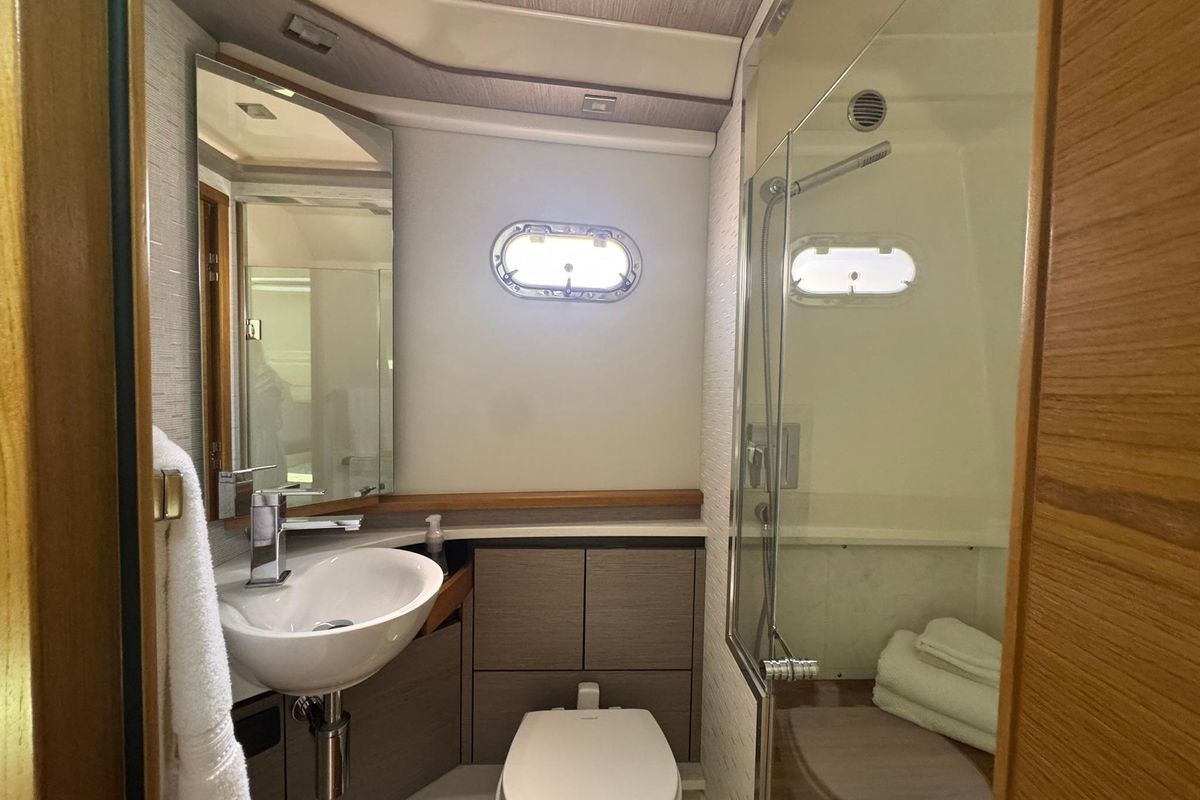 2024 Tiara Yachts 48 