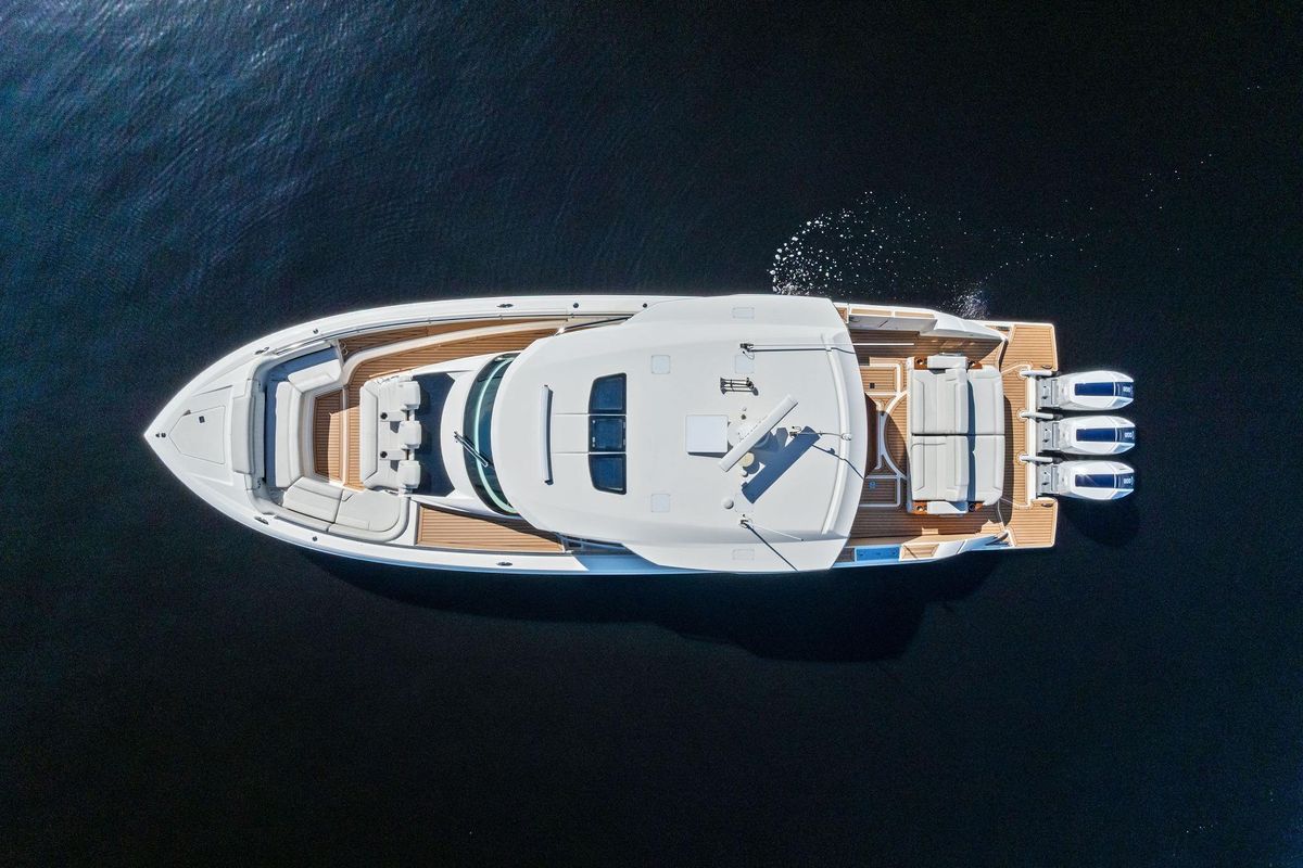 2024 Tiara Yachts 48 