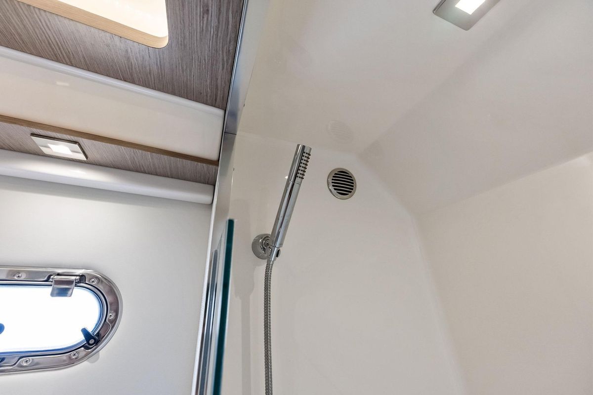 2024 Tiara Yachts 48 