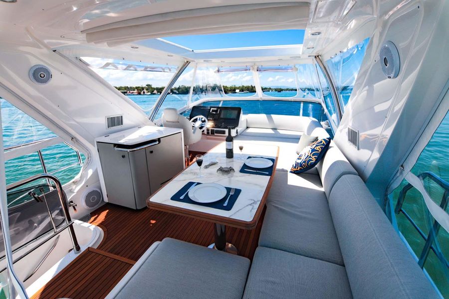 2019 Azimut Flybridge 55