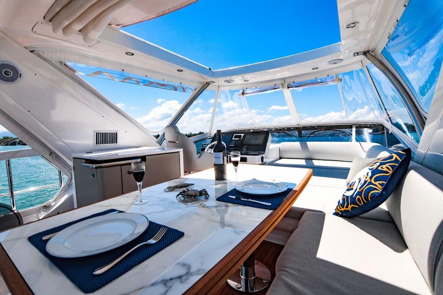 2019 Azimut Flybridge 55