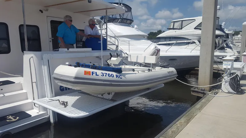 Gypsies Palace Yacht Photos Pics 