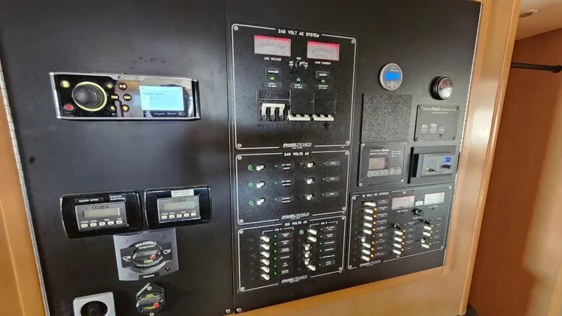 Gypsies Palace Yacht Photos Pics 