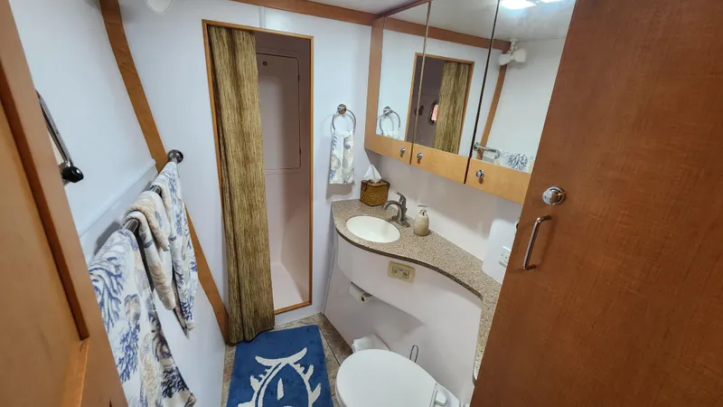 Gypsies Palace Yacht Photos Pics 