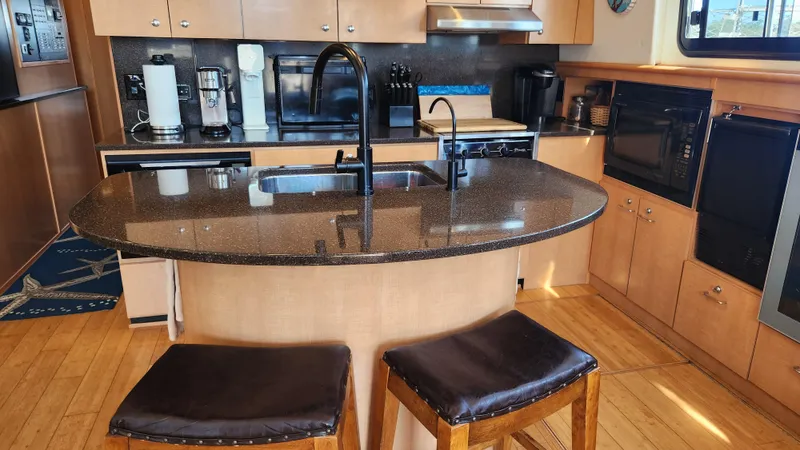 Gypsies Palace Yacht Photos Pics 